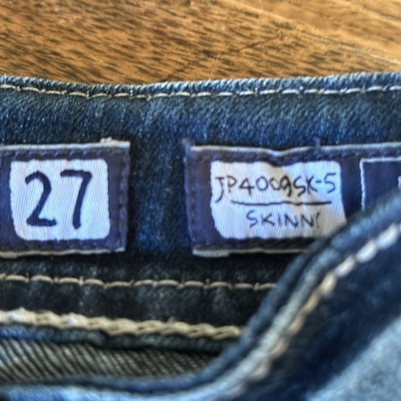 Miss Me Skinny Jeans - Picture 4 of 7